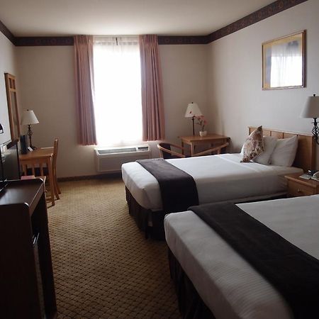 The Inn At Rolling Hills Casino & Resort Корнинг Экстерьер фото